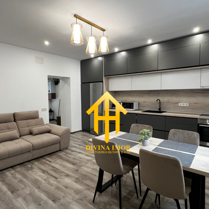 Apartament la casă, curte comună, 57 mp, Piața Cluj