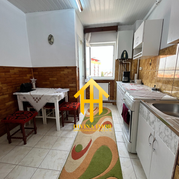 Apartament de vânzare, 3 camere, Mihai Viteazu