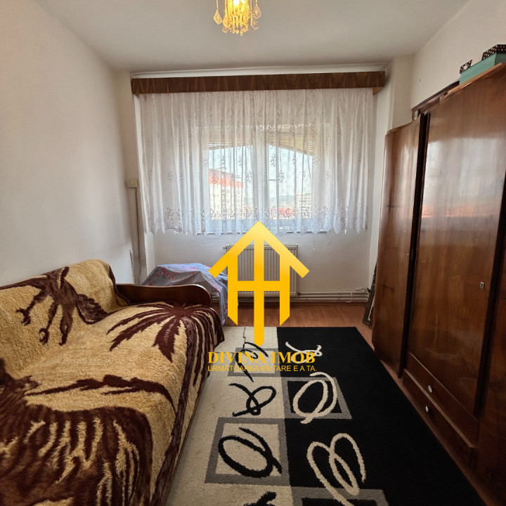 Apartament de vânzare, 3 camere, Mihai Viteazu