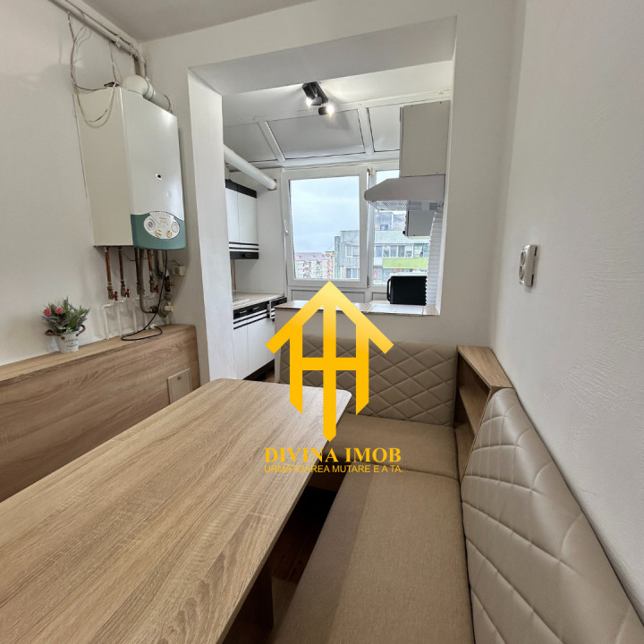 Apartament de închiriat, 3 camere, Mihai Viteazu