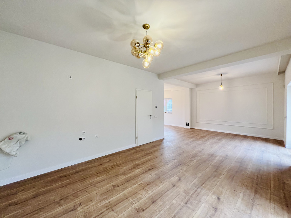 Casă Individuală, 4 camere, Teren 778 mp, Bavaria Park