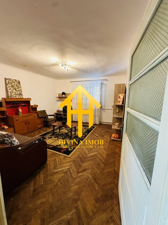 Casă individuală de vânzare Ocna Sibiului, 1063 mp teren