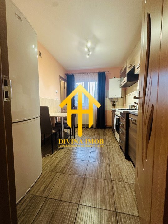 Apartament 2 camere de închiriat, Str. Constantin Noica